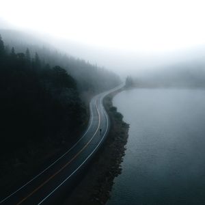 公交车色情网片videossexo
